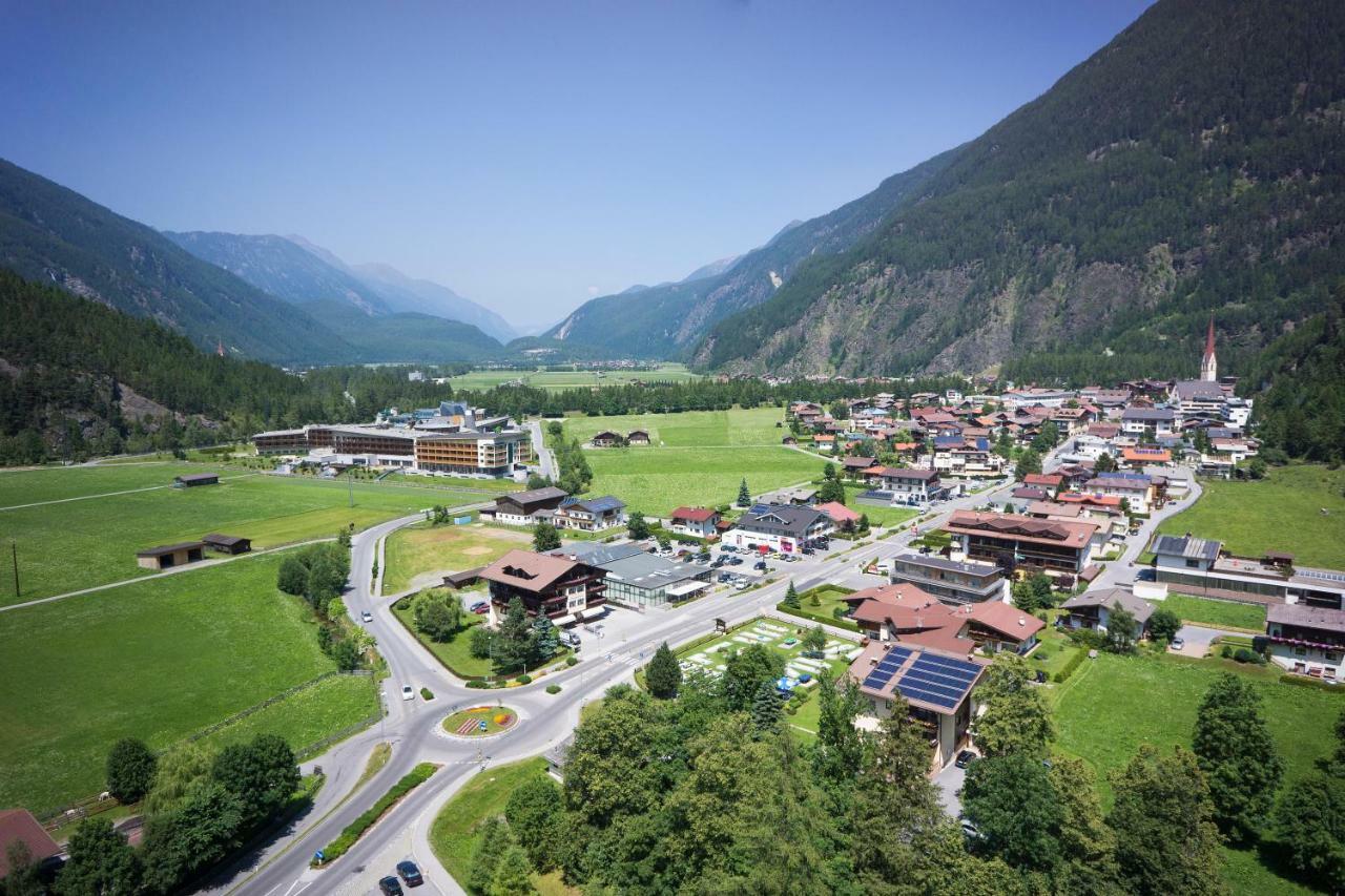 Central Valley Längenfeld Exterior photo